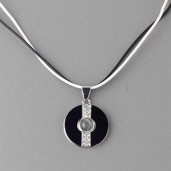 Elegant Black Enamel and Austrian Crystal Rhinestones Round Pendant Necklace - Picture 1 of 2